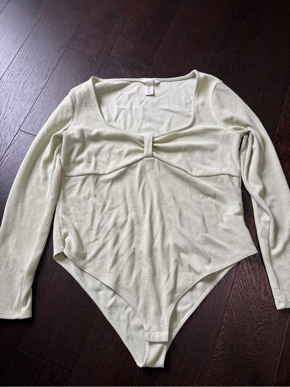 H&M Women’s Light Green Ribbed Long-Sleeve Bodysuit